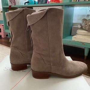 Sole Society boots new in box